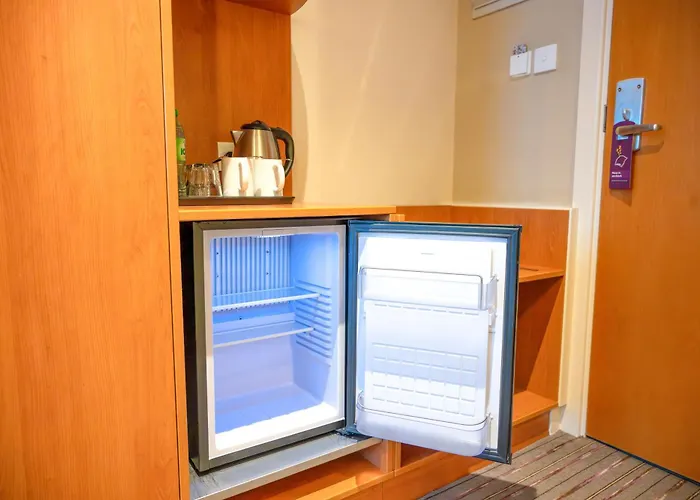 Premier Inn Abu Dhabi Airport Business Park