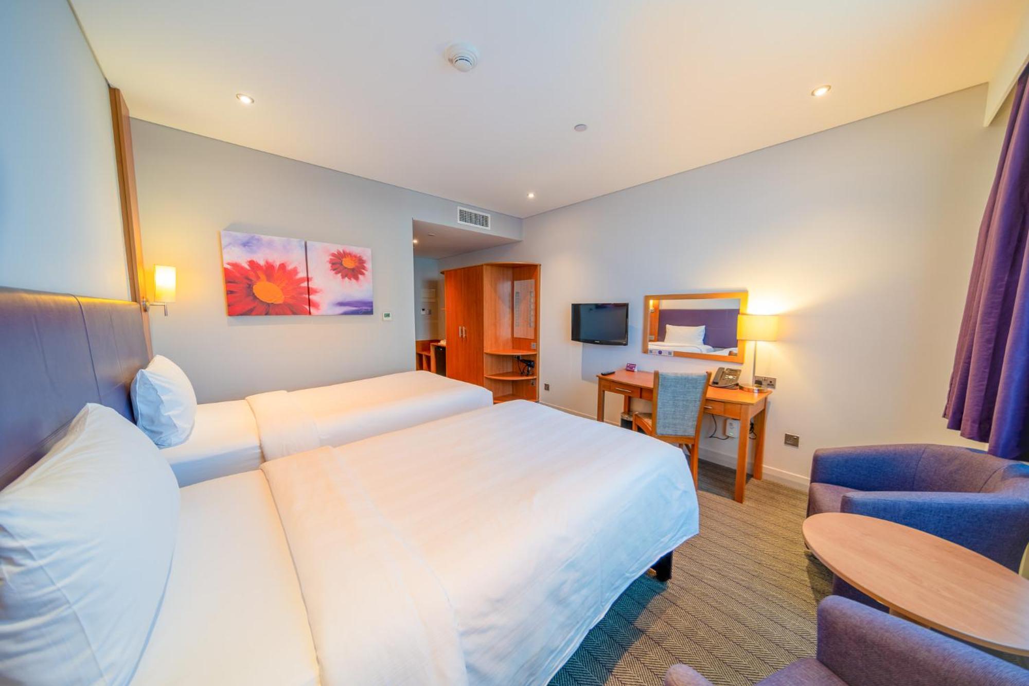 Готель Premier Airport Business Park 3*